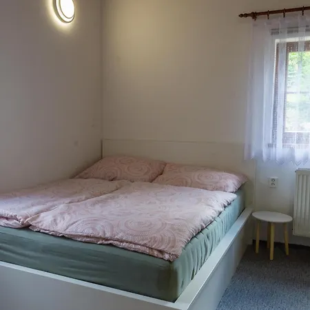 U Pivoněk Apartamento