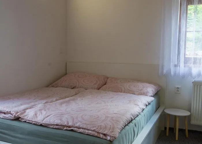 U Pivonek Apartman